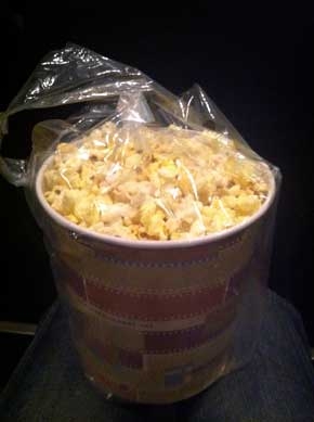 価格 Com Lサイズポップコーン ちょっと足りないなぁ Usが懐かしい 映画 Dvd ブルーレイ James T Kirkさんのクチコミ掲示板投稿画像 写真 今日見た映画は No 2