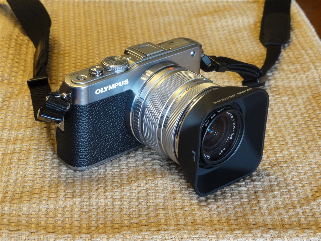 価格.com - 『E-PL3 + LH-40 R』オリンパス M.ZUIKO DIGITAL 14-42mm