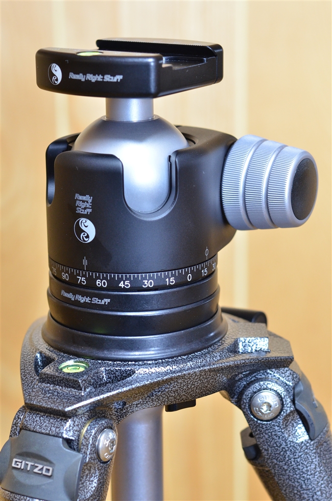 価格.com - 『RRS TA-3-LB-HK: Versa 3 LB with Hook』GITZO