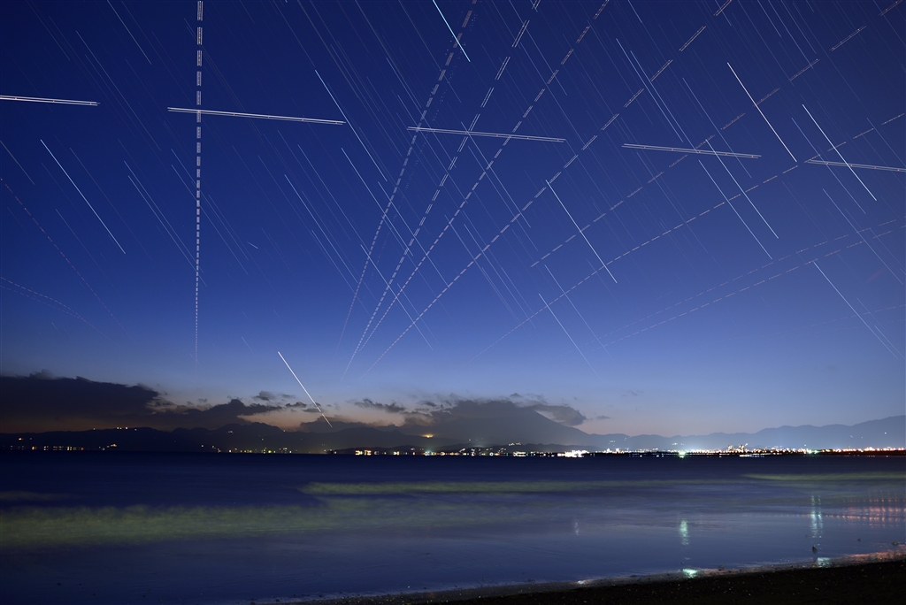星 景 写真 比較 明 合成 価格.com - 『Ai nikkor 24mm f2.8s で撮った水星(比較明合成)』ニコン D600 24-85 VRレンズキット