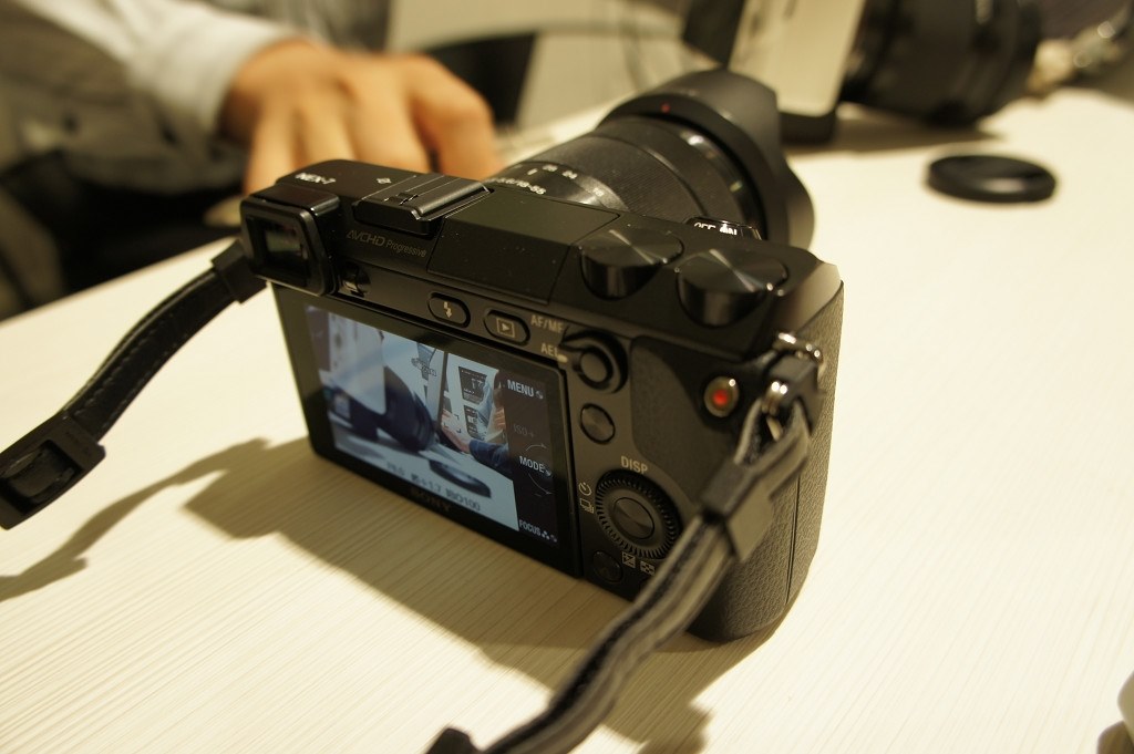 ソニー　NEX 7 ボディ　動作良好 Amazon | SONY ミラーレス一眼カメラ α NEX-7 ボディ ブラック