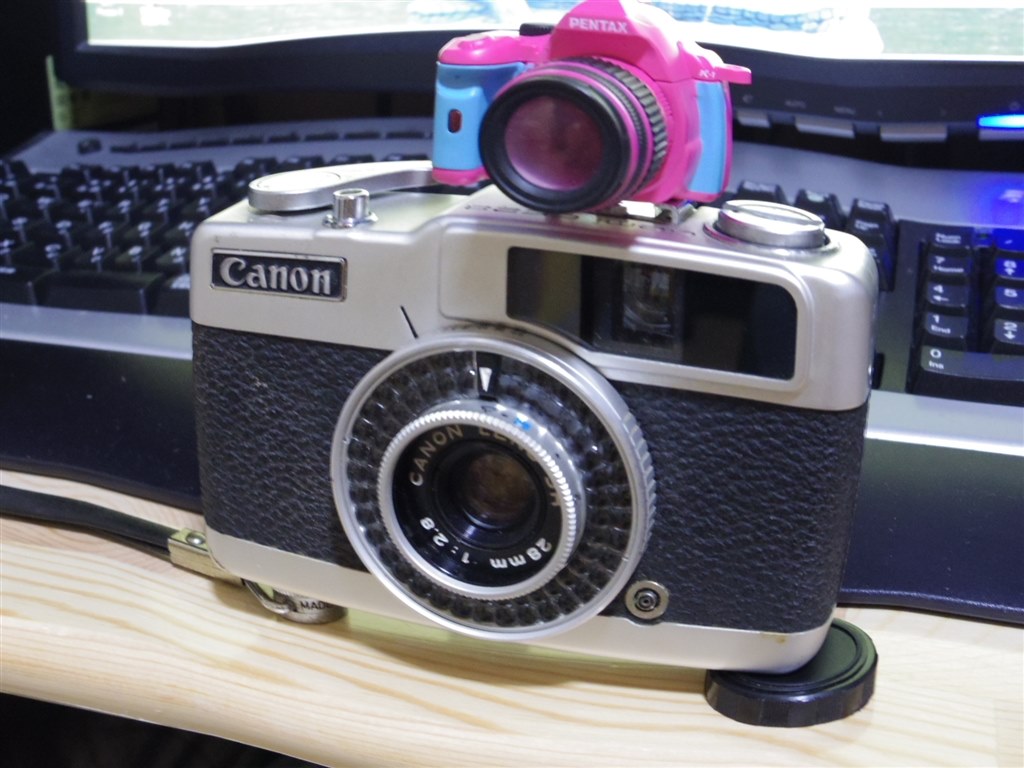 PENTAX Ｑ　ホワイト　ダブルレンズキット ペンタックス PENTAX Q ダブルレンズキット [ホワイト] 価格比較