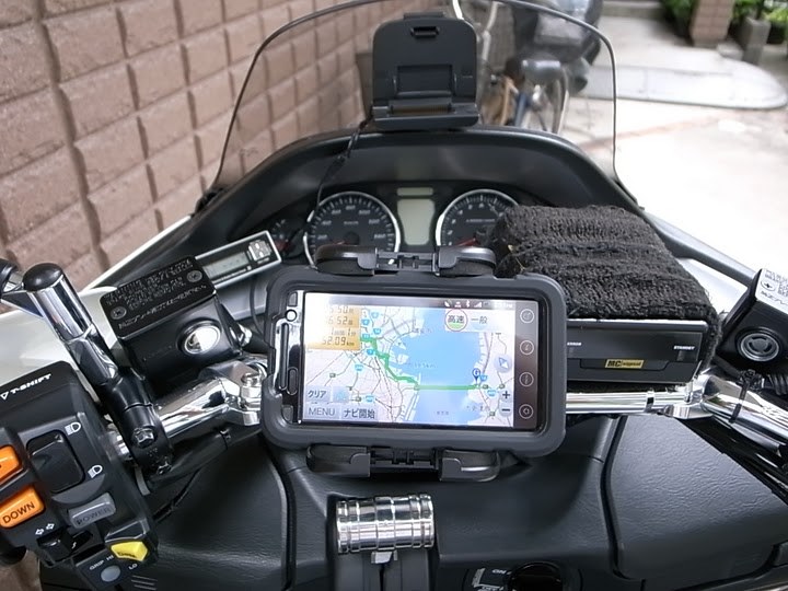 バイクにナビ（NV-U77Vを取り付けました）』 ホンダ フォルツァ の