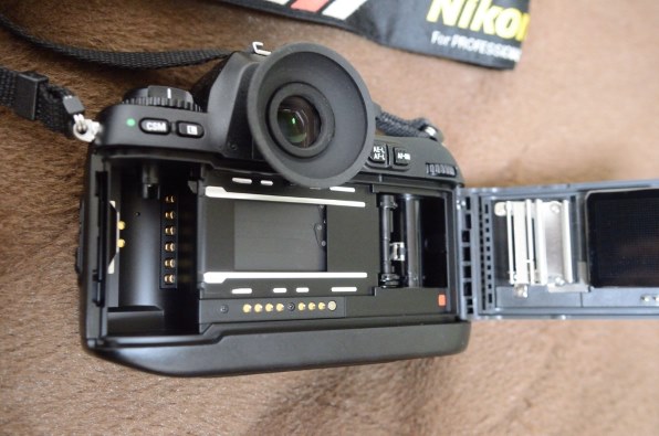 本日値下美品 Nikon ニコン MV-1 データリーダー F6 F5 F100用