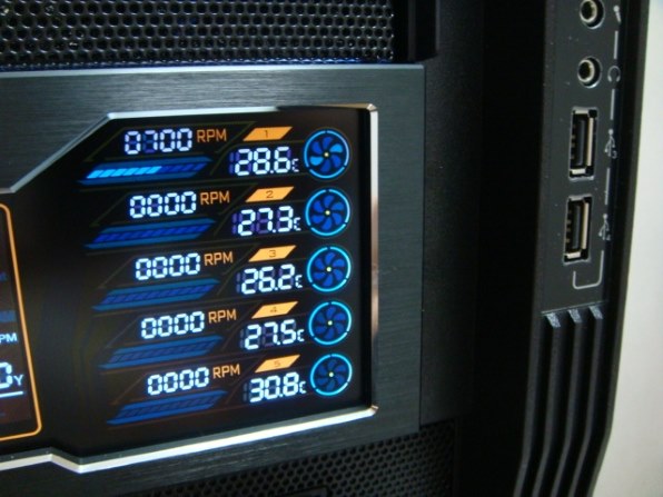 Thermaltake Level 10 GT Snow Edition VN10006W2N投稿画像 Thermaltake Level 10 GT Snow Edition VN10006W2N投稿画像