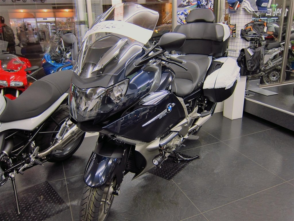 人気無いですね』 BMW R1200 R のクチコミ掲示板 - 価格.com