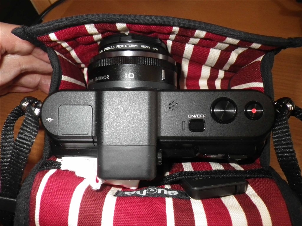 ケースについて』 ニコン Nikon 1 V1 薄型レンズキット のクチコミ