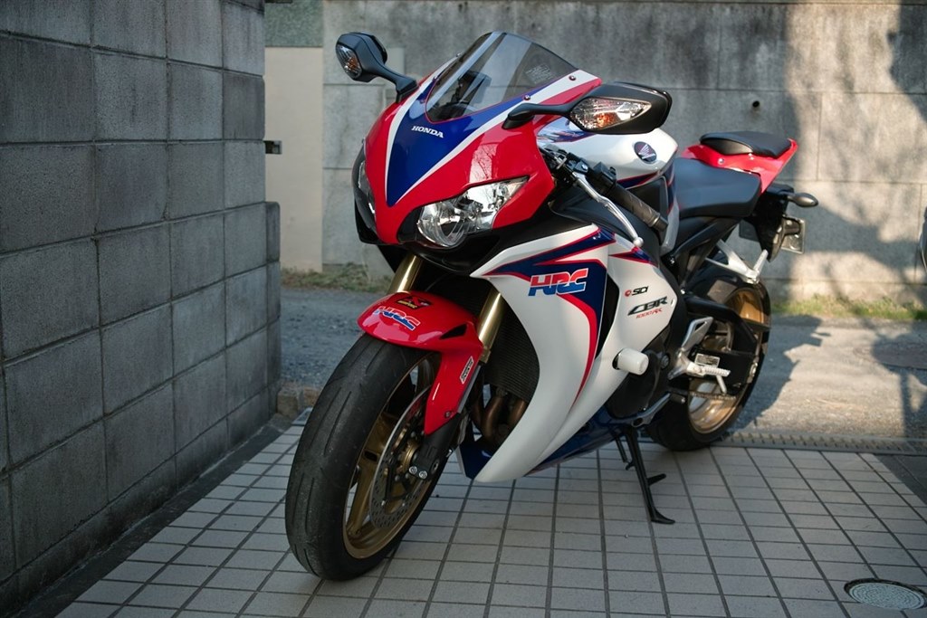 輸出仕様？日本仕様？』 ホンダ CBR1000RR のクチコミ掲示板 - 価格.com