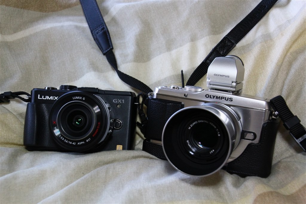 週末値下げ】ミラーレス一眼 LUMIX GX-1ボディ+レンズ3個セット