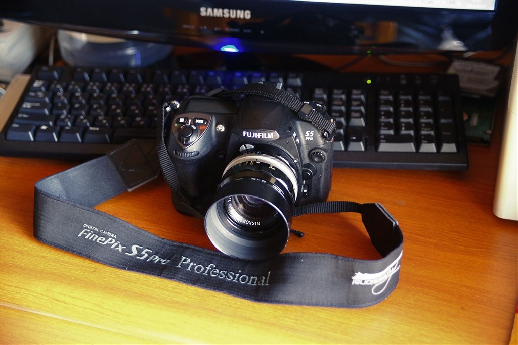 やっと入手できました。』 富士フイルム FinePix S5 Pro ボディ