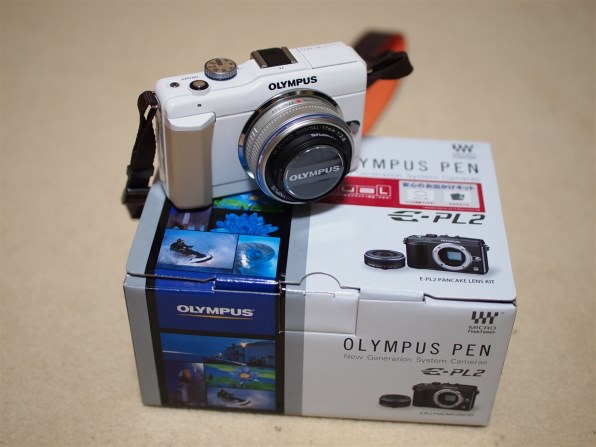 オリンパスOLYMPUS E-PL1S ダブルズームキット ホワイト オリンパス オリンパス・ペン Lite E-PL1s ダブルズームキット