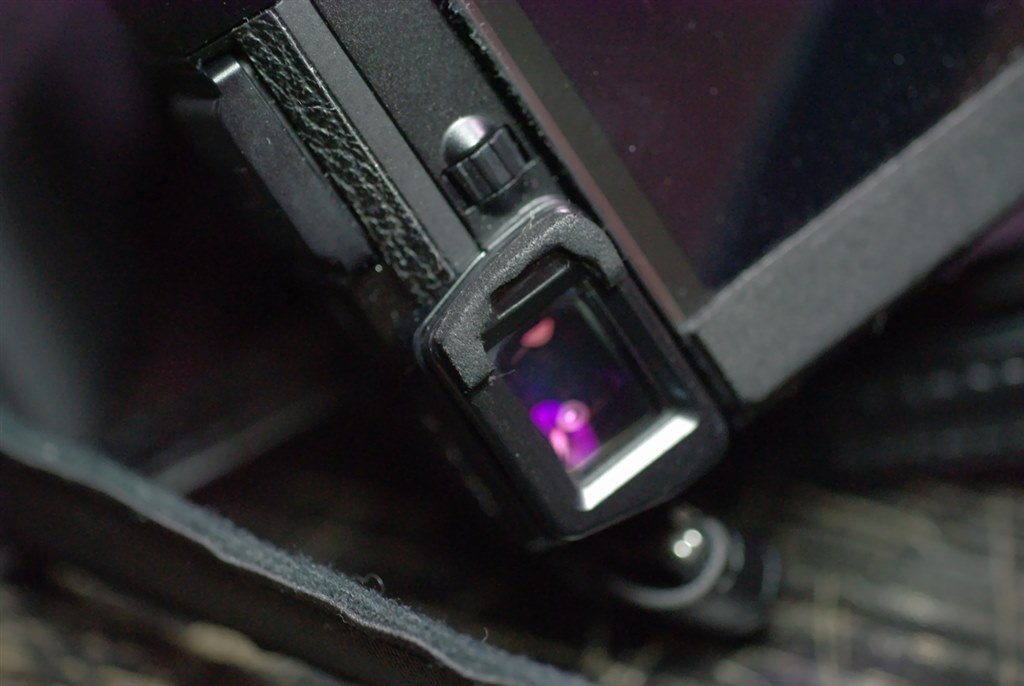 ソニーアルファNEx7とLA-EA１マウント付き ソニーアルファNEx7とLA-EA1マウント付き sony α7対応 EF-NEX