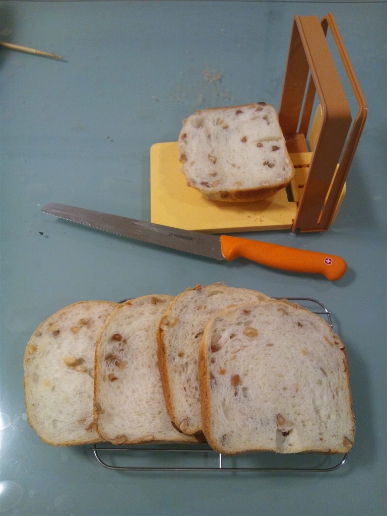 新品未使用 パナソニック ホームベーカリー SD-BMS104 一折タイプ 概要 ホームベーカリー SD-BMS104 | ホームベーカリー | Panasonic