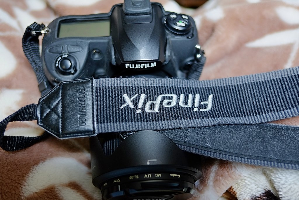 やっと入手できました。』 富士フイルム FinePix S5 Pro ボディ
