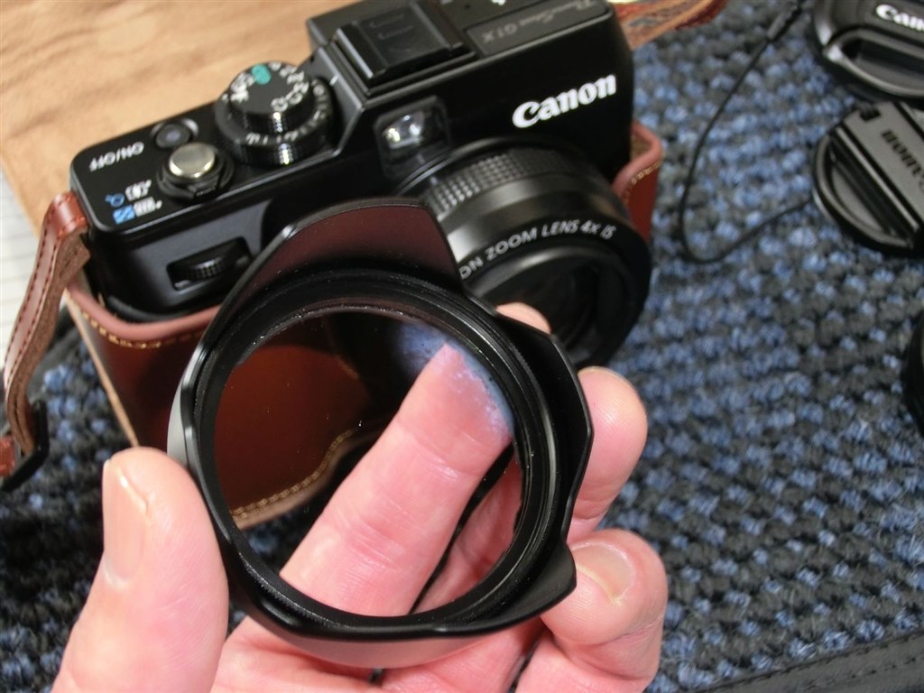純正フードとプロテクトフィルターの同時装着』 CANON PowerShot G1 X 