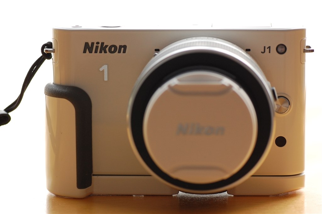 純正グリップ(GR-N2000) はこんな感じでした。』 ニコン Nikon 純正グリップ(GR-N2000) はこんな感じでした。』 ニコン Nikon