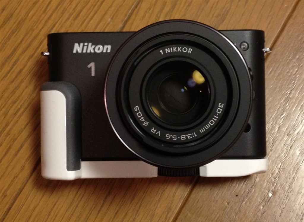 純正グリップ（GR-N2000） はこんな感じでした。』 ニコン Nikon