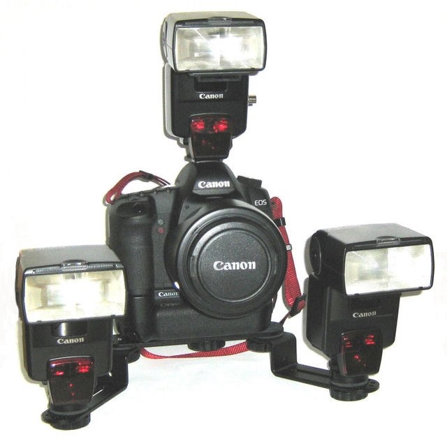2個目の外付けストロボ選択について』 CANON EOS 5D Mark II 2個目の外付けストロボ選択について』 CANON EOS 5D Mark II