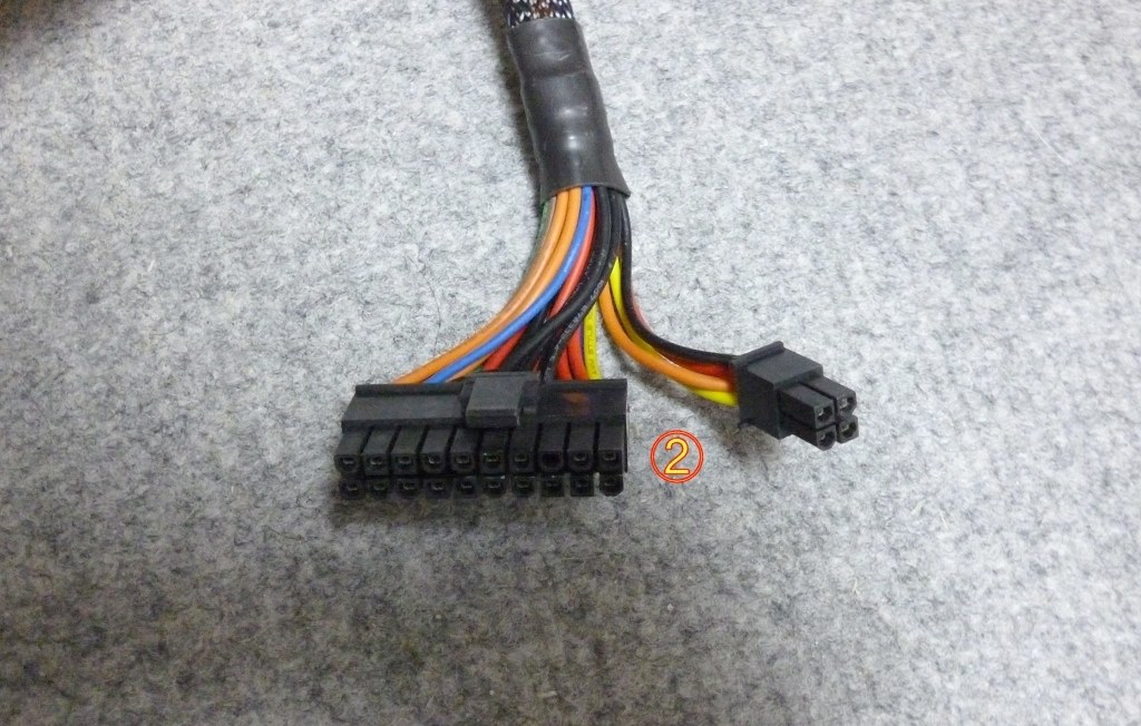 超初心者です 電源とマザーボードうまく繋がりません』 ASRock 超初心者です 電源とマザーボードうまく繋がりません』 ASRock
