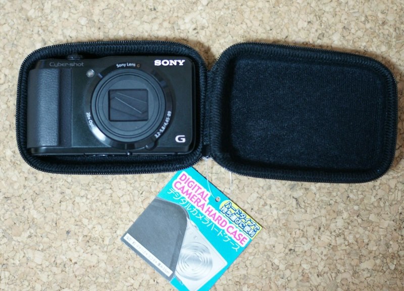 100均のセミハードカバー』 SONY サイバーショット DSC-HX30V の