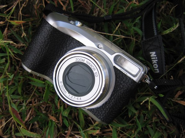 Nikon ニコン COOLPIX E4800 コンパクトデジタルカメラ 動作品 ニコン コンパクトデジタルカメラ Coolpix4800 E4800 ニコン