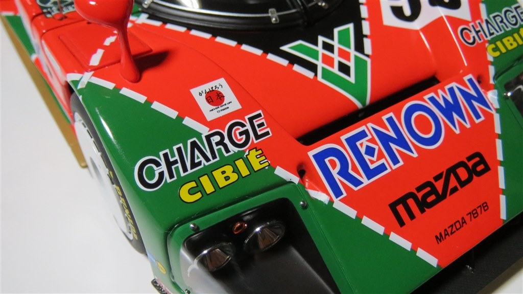 20th アニバーサリー エディション』 オートアート 1/18