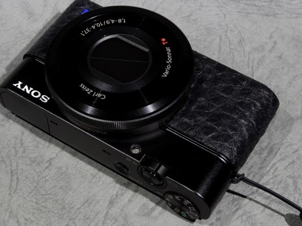 グリップ付けてみました』 SONY サイバーショット DSC-RX100 の 