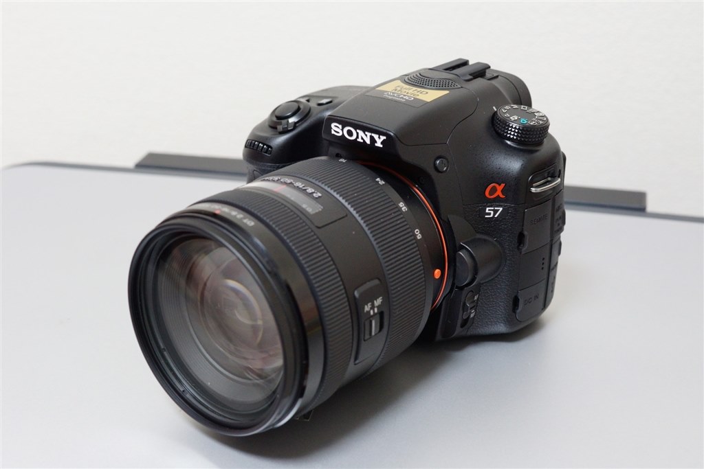 α57を買い足してα77と比較しました。』 SONY α77 SLT-A77V ボディ の
