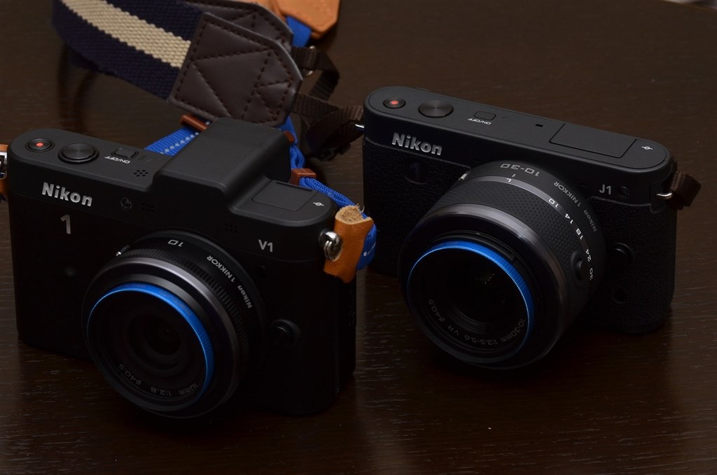 貼ってみました｢張り革キット｣』 ニコン Nikon 1 V1 薄型レンズキット