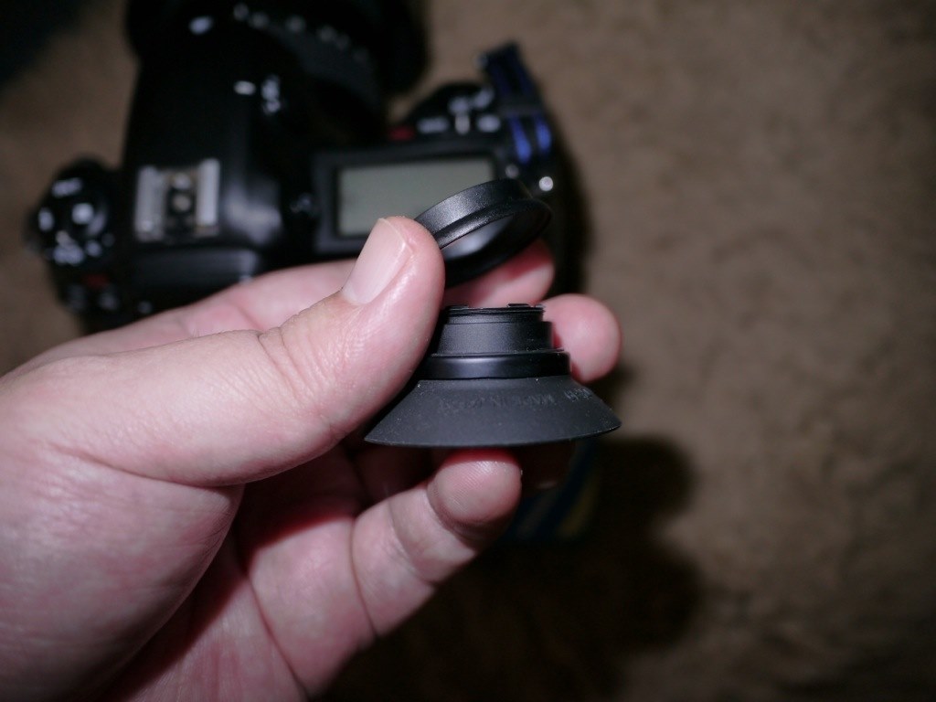 DK-17M＆DK-19の取り付けについて』 ニコン D700 ボディ のクチコミ