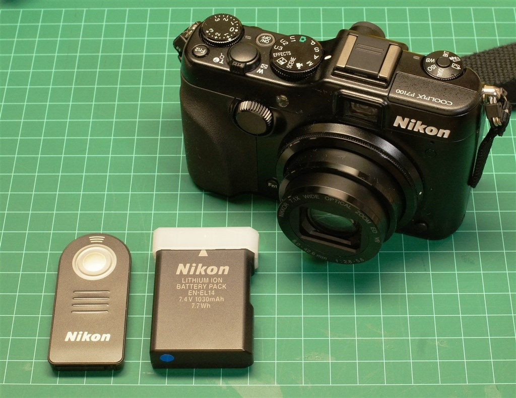 購入とケースとストラップと』 ニコン COOLPIX P7100 のクチコミ掲示板