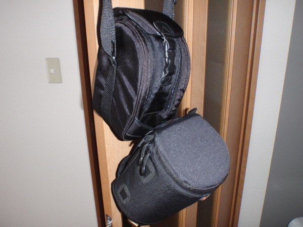 OM-Dで使えるレンズセミハードケース（LSH1220）』 オリンパス