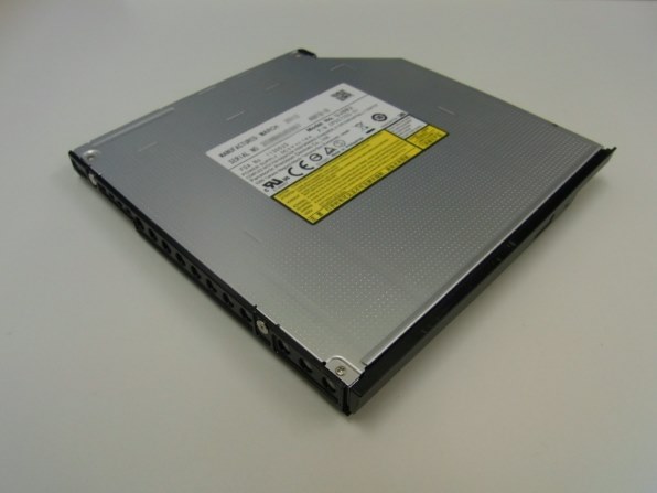 富士通 FMV LIFEBOOK SH54/G FMVS54GR [ガーネットレッド]投稿画像 
