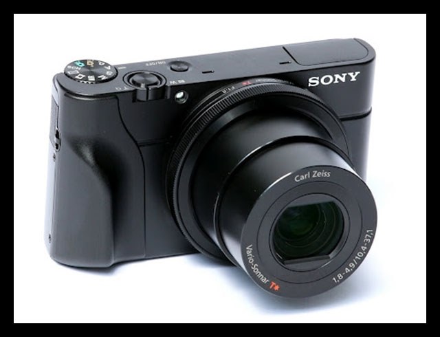 グリップ付けてみました』 SONY サイバーショット DSC-RX100 の グリップ付けてみました』 SONY サイバーショット DSC-RX100 の