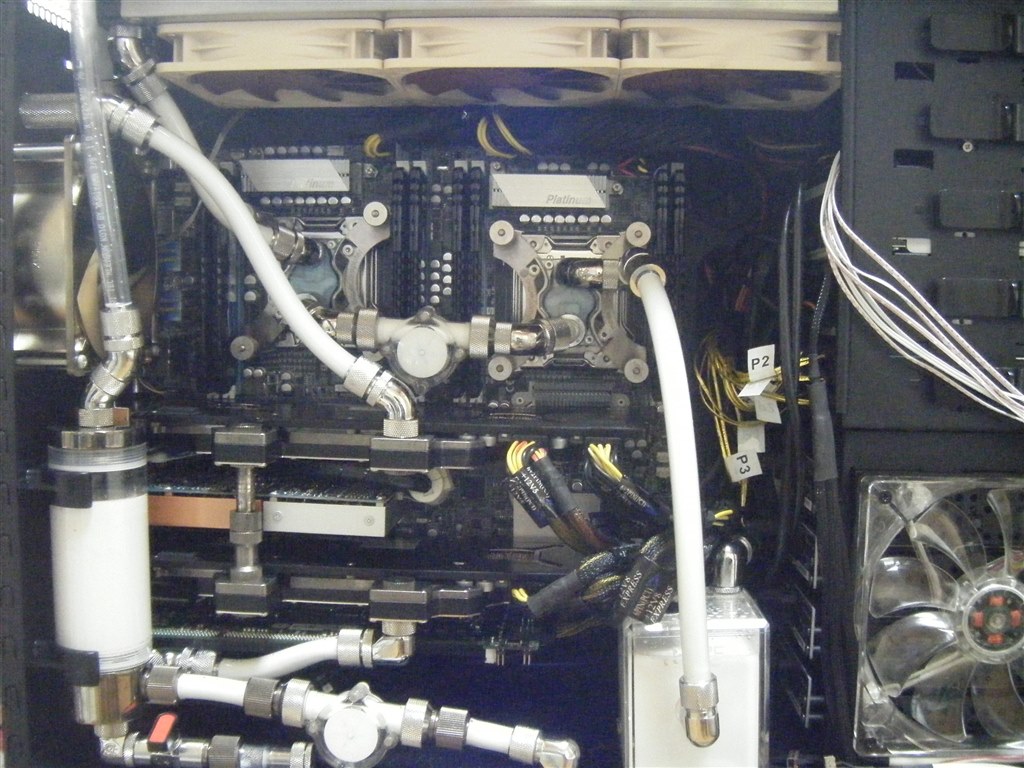 HD6990 CrossFireについて』 ASUS Z9PE-D8 WS のクチコミ掲示板 - 価格.com