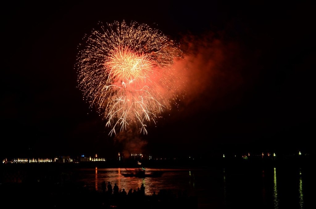 常滑花火 ニコン D7000 ボディ のクチコミ掲示板 価格 Com