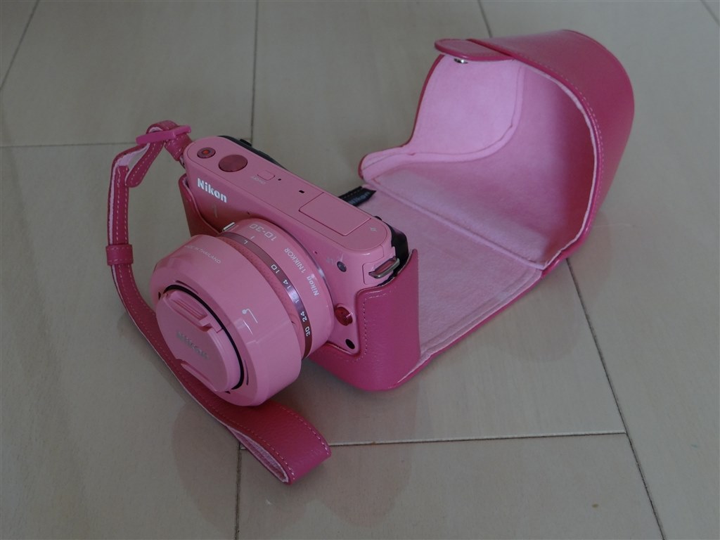 ニコン NIKON1 J1 ダブルズームキット ピンクスペシャルキット 完動品 Nikon 1 J1 ダブルズームキット ピンクスペシャルキットの製品
