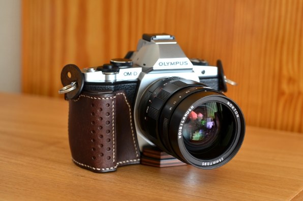 Aki-Asahiさんより本革ケース発売開始』 オリンパス OLYMPUS OM-D E-M5