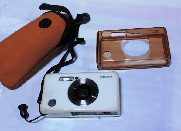 RICOH PX デジタルカメラ 本体 付属品 Amazon | RICOH 防水デジタルカメラ PX シャンパンシルバー PXCS