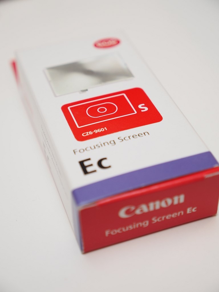 ピントの山がつかみやすいフォーカシングスクリーンは』 CANON