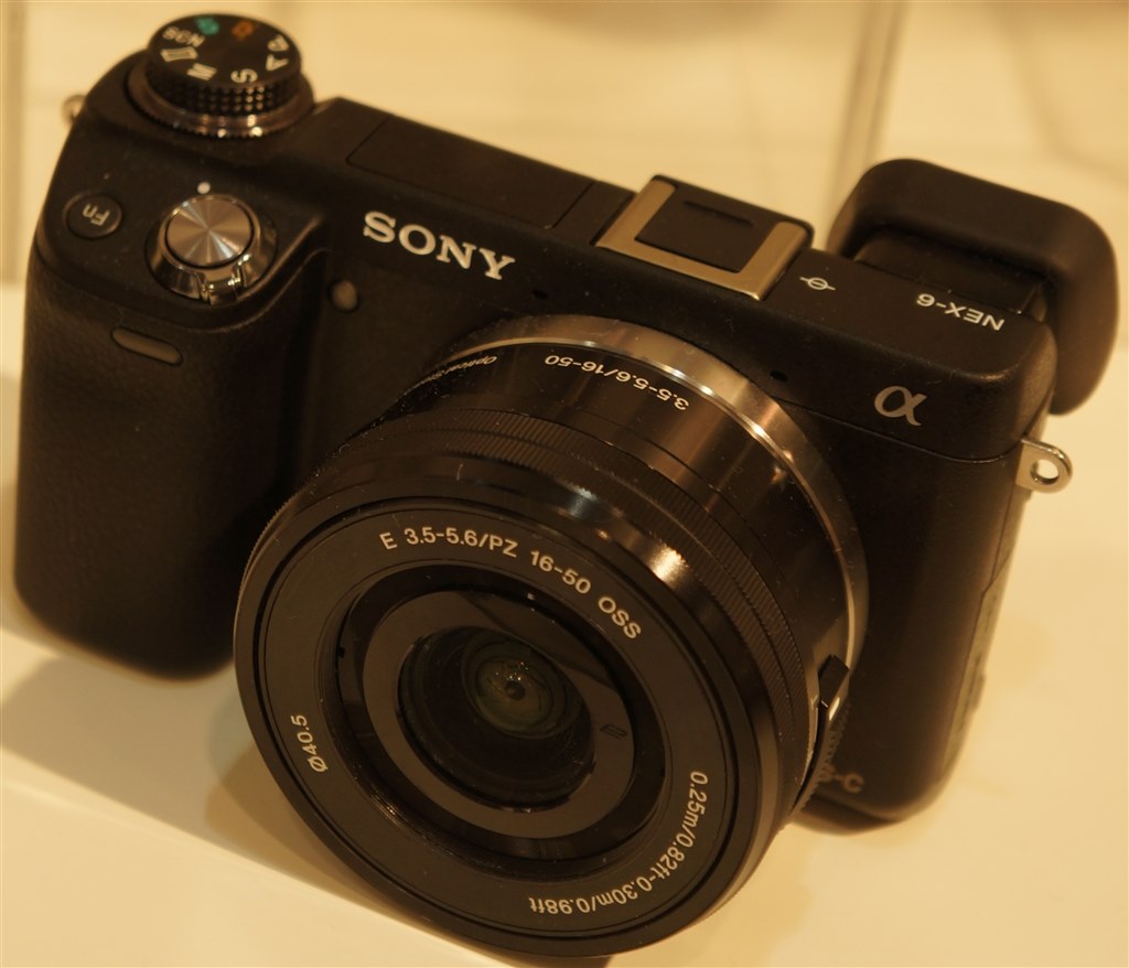 SONY - NEX−6、NEX-7本体、PZ16−50、充電池4個、充電池等 NEX−6、NEX-7本体、PZ16−50、充電池4個、充電池等