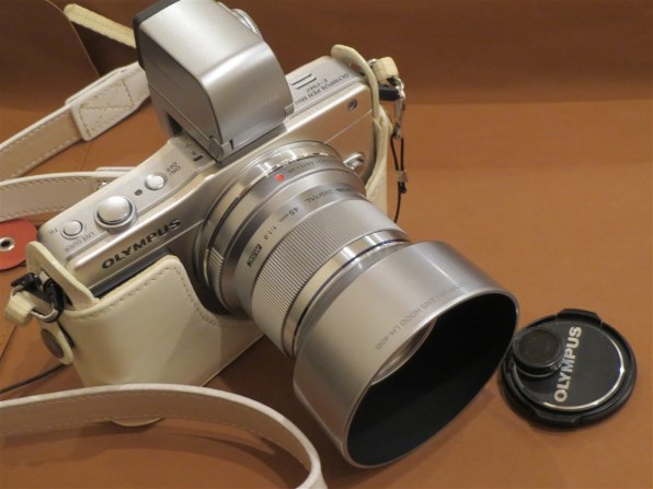 OLYMPUS ミラーレス一眼 PEN mini E-PM2 レンズキット ホワイト E-PM2 LKIT WHT