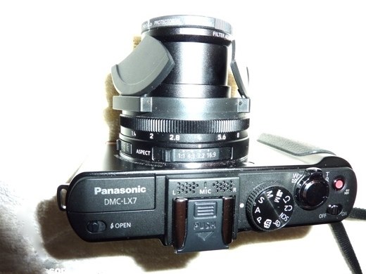 JJCの自動開閉キャップ』 パナソニック LUMIX DMC-LX7 のクチコミ