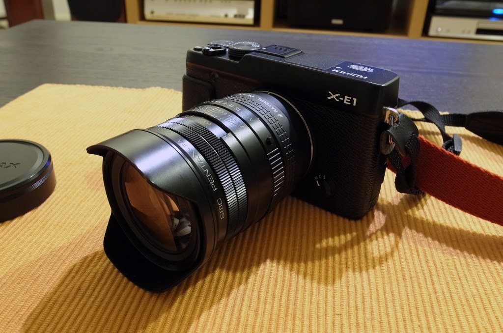 マウントアダプタ遊び』 富士フイルム FUJIFILM X-E1 レンズキット の