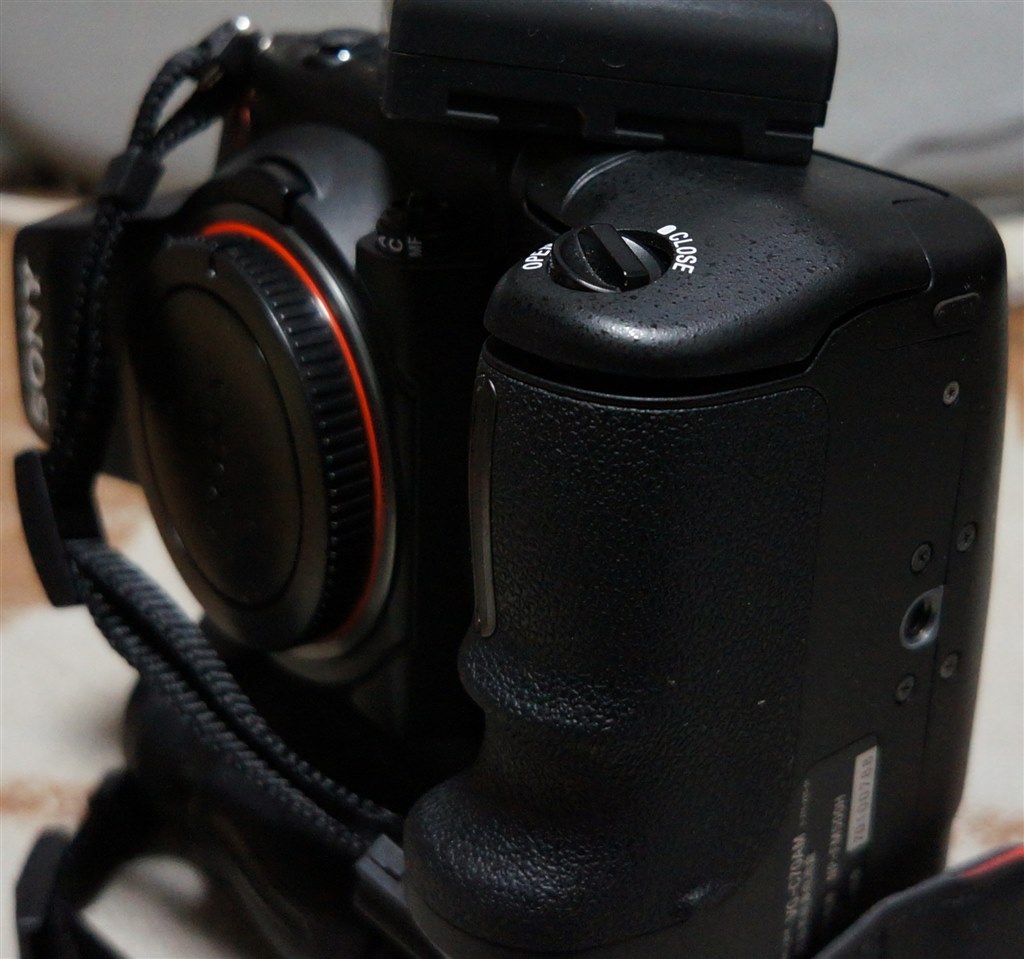a700のバッテリーグリップについて』 SONY α700 DSLR-A700 a700のバッテリーグリップについて』 SONY α700 DSLR-A700