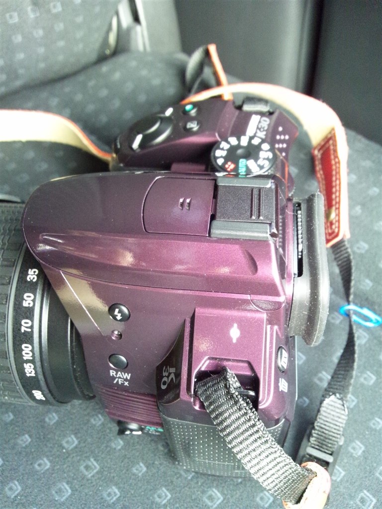 PENTAX - PENTAX K-30 レンズキット(DA 18-135)一式 シルキーボルドー Amazon | PENTAX デジタル一眼レフカメラ K-30 レンズキット