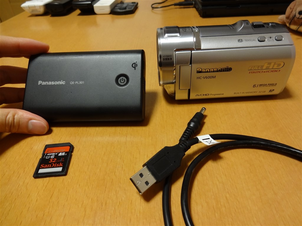 Amazon.co.jp: パナソニック 4K ビデオカメラ VX990M 64GB あと
