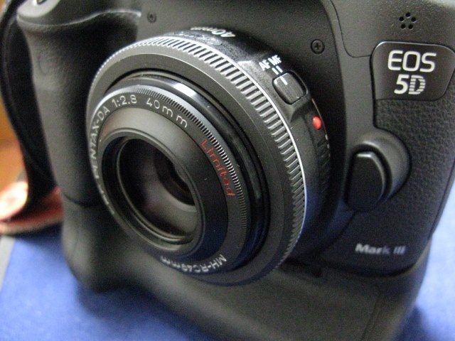 このレンズ用のフジツボフード？』 CANON EF40mm F2.8 STM のクチコミ