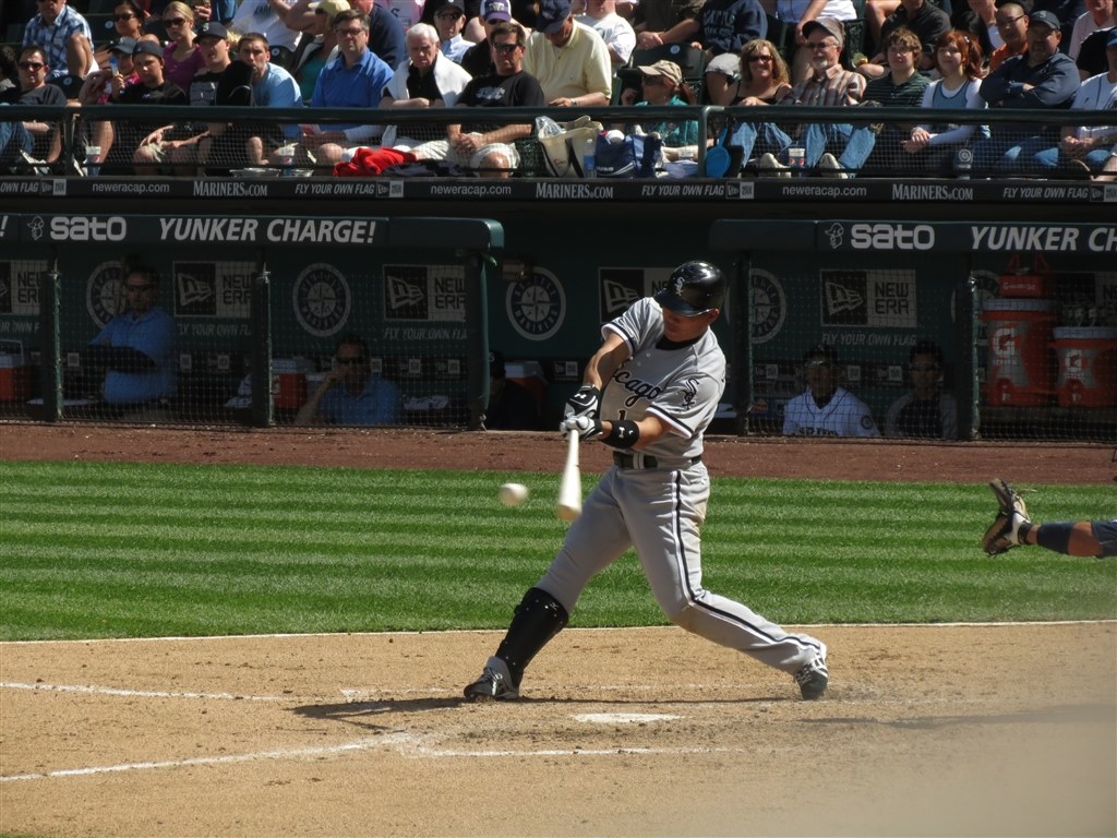 プロ野球沖縄キャンプで撮るには？』 富士フイルム FinePix HS30EXR の