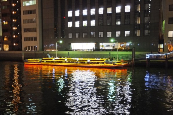 富士フイルム FinePix F550EXR [シャンパンゴールド]投稿画像・動画